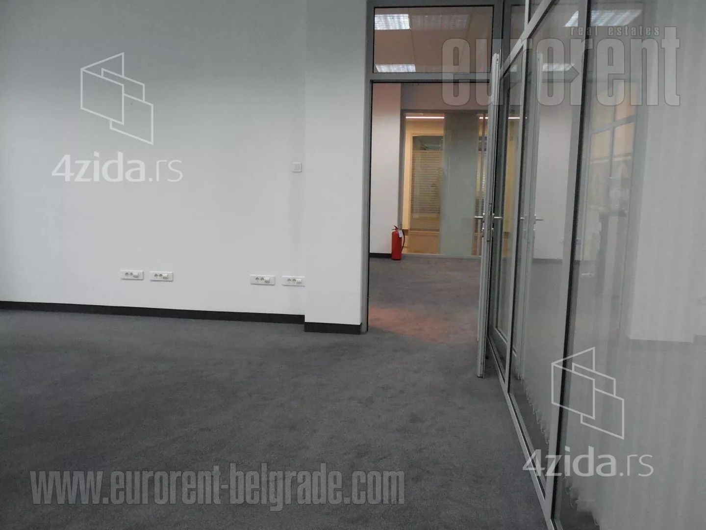 Poslovni prostor | 4zida