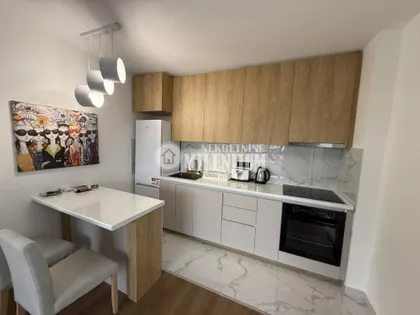 Vojvođanska | 4zida.rs