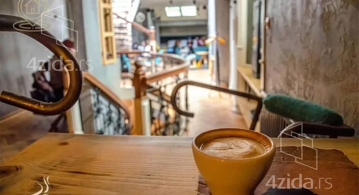 Ugostiteljski objekat | 4zida