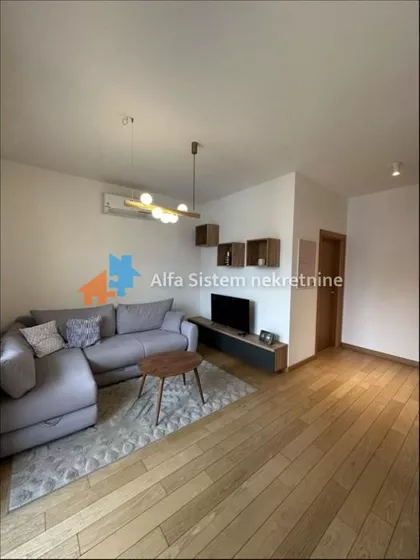 Južni Bulevar | 4zida.rs