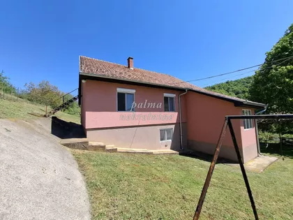 Gornje Komarice | 4zida.rs