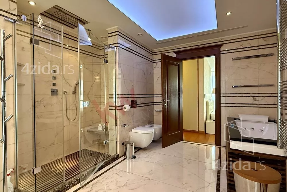 4-etažna kuća | 4zida