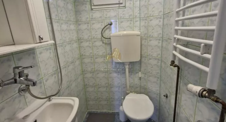 Ugostiteljski objekat | 4zida