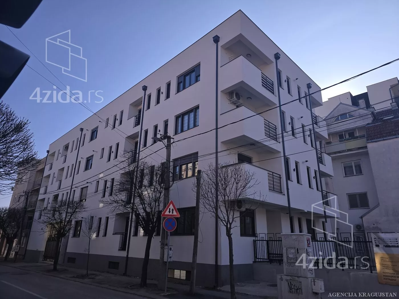 Garsonjera | 4zida