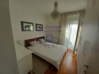 Šestosoban stan | 4zida