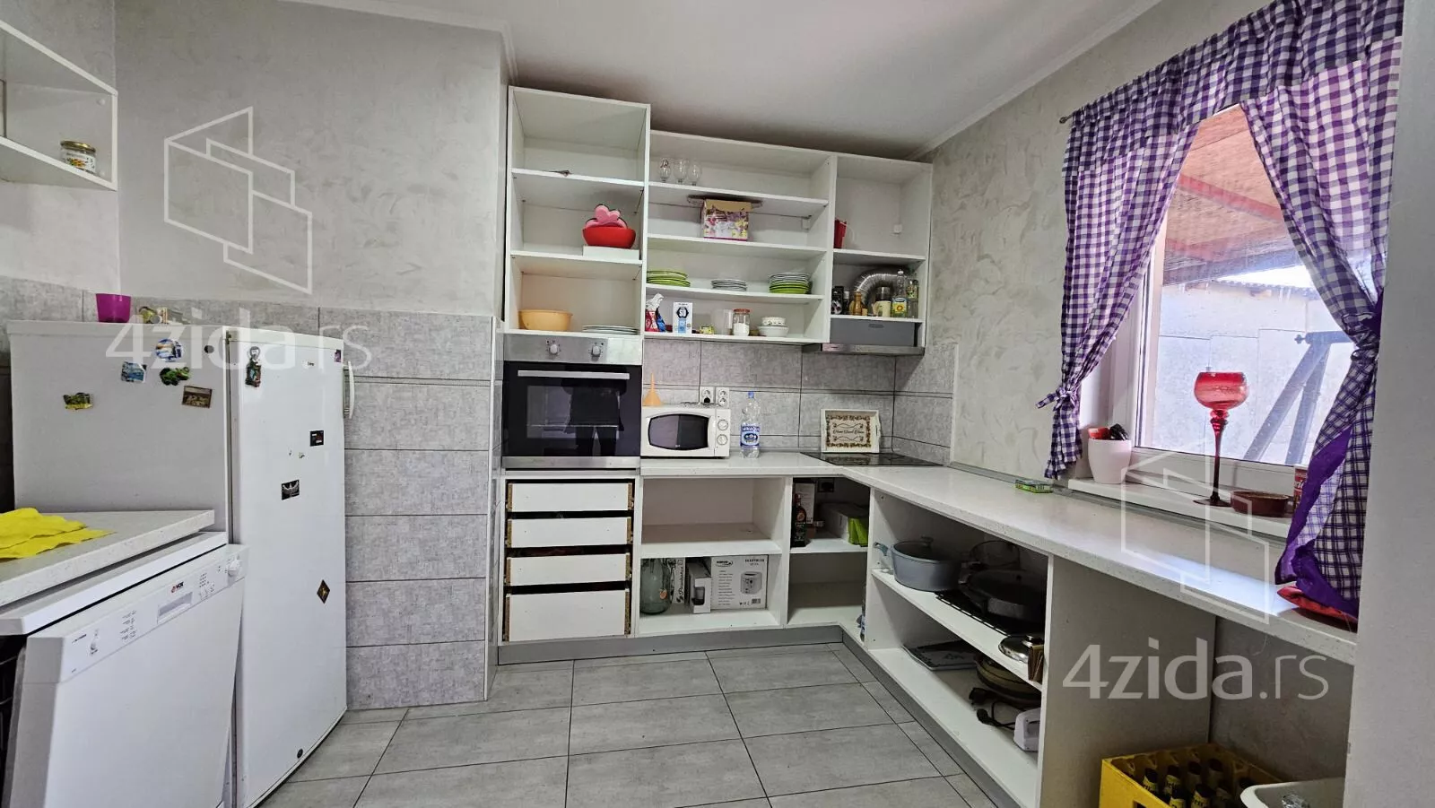 Kuća | 4zida