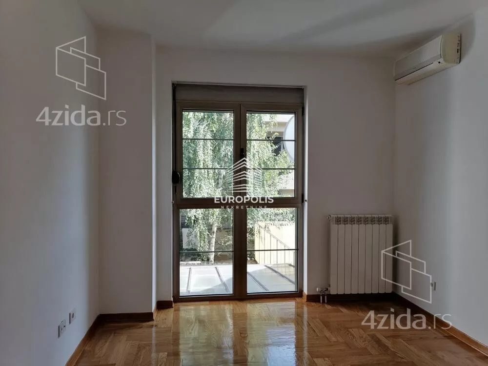 4-etažna kuća | 4zida