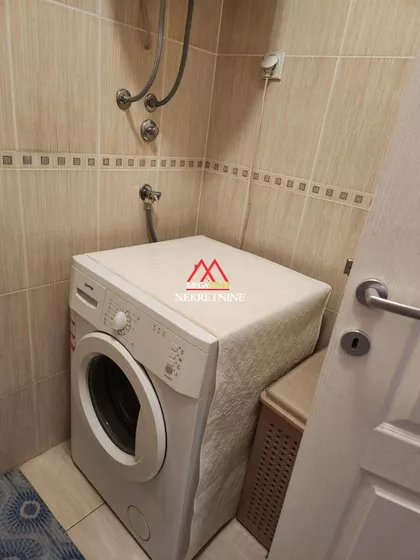 Bulevar Cara Lazara | 4zida.rs