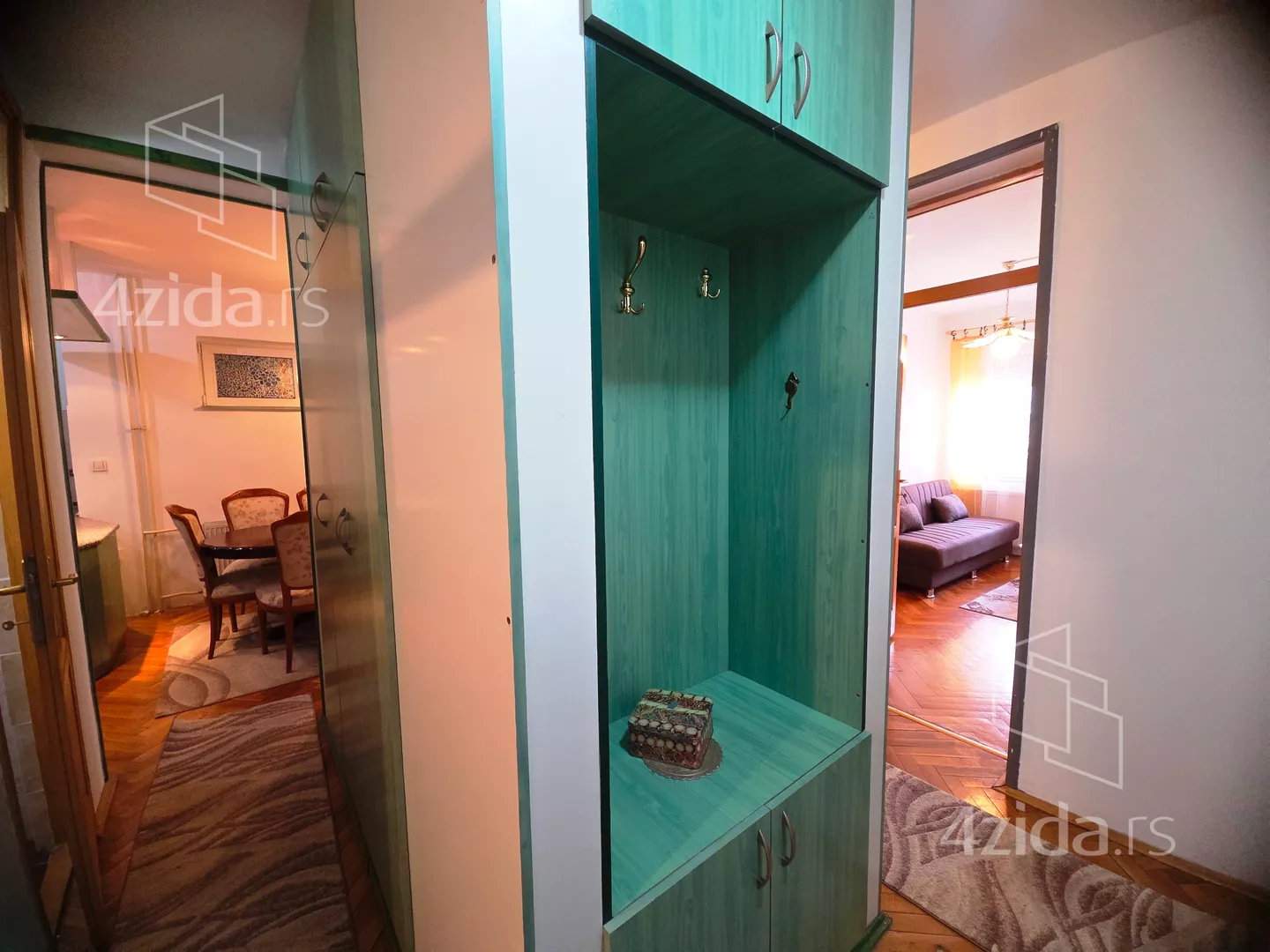 Dvoiposoban stan | 4zida