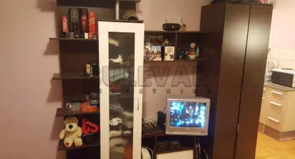 Milana Rakića | 4zida.rs