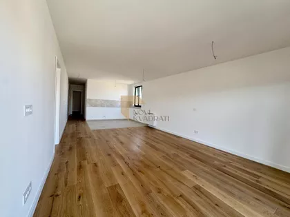 Autokomanda | 4zida.rs