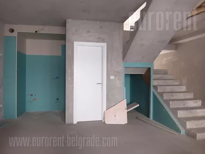 DUŠANOVAC | 4zida.rs