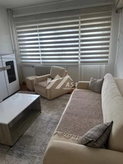 Bulevar Cara Lazara | 4zida.rs