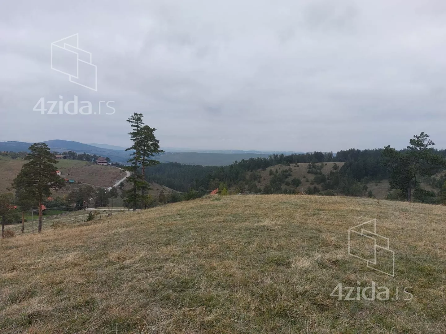 Građevinsko zemljište | 4zida