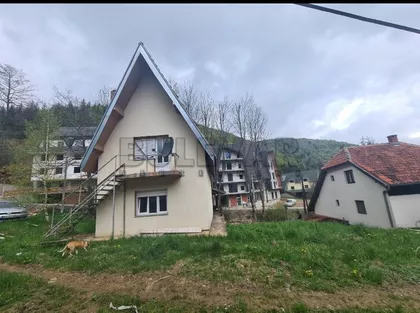 Brzeće | 4zida.rs