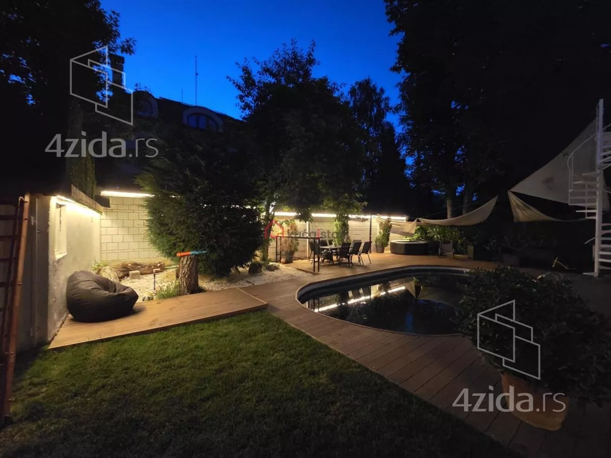 Kuća | 4zida