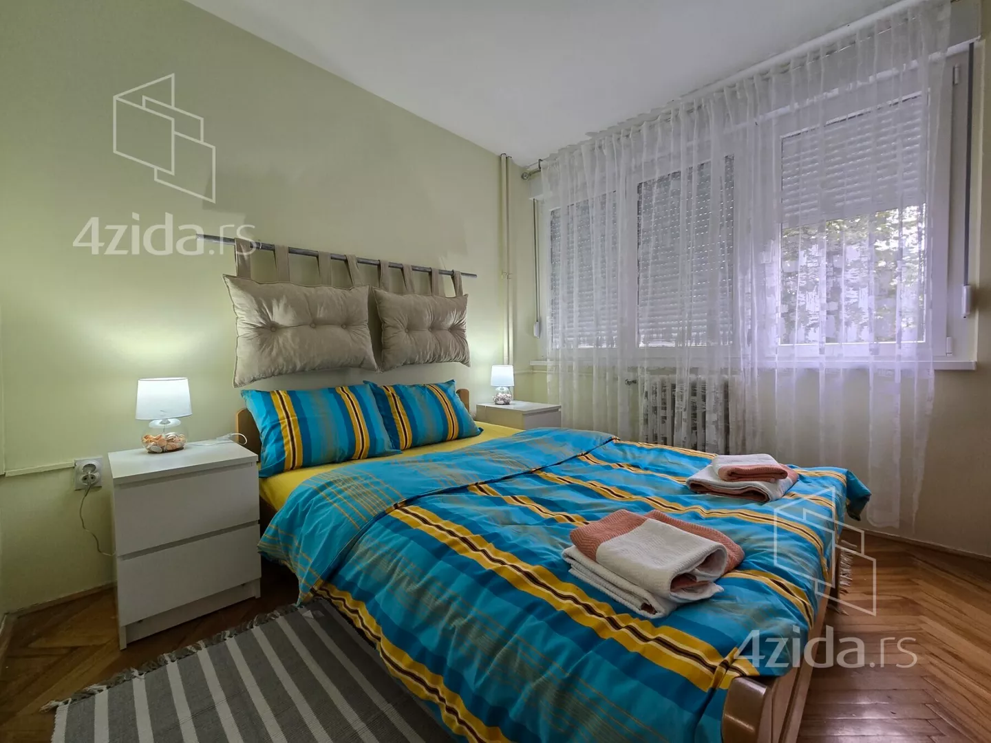 Dvoiposoban stan | 4zida