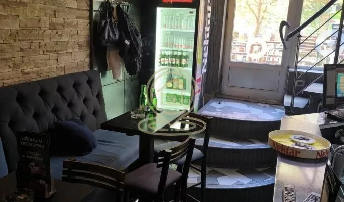 Ugostiteljski objekat | 4zida