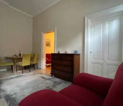 Brace Krsmanovica 7 | 4zida.rs