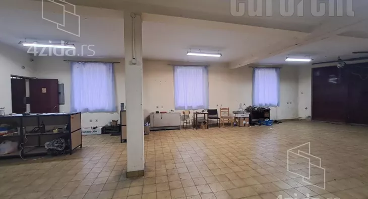 Poslovni prostor | 4zida