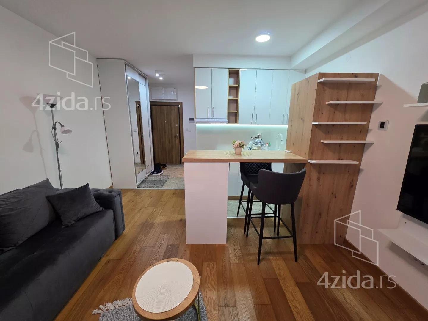 Garsonjera | 4zida