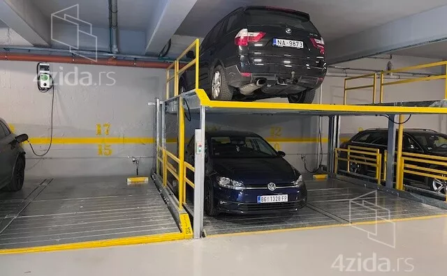 Parking | 4zida