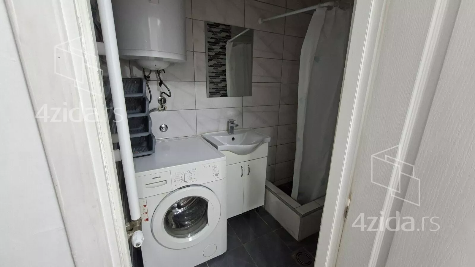 Beograd, Zemun opština, Altina, Mije Aleksića 48 - 2