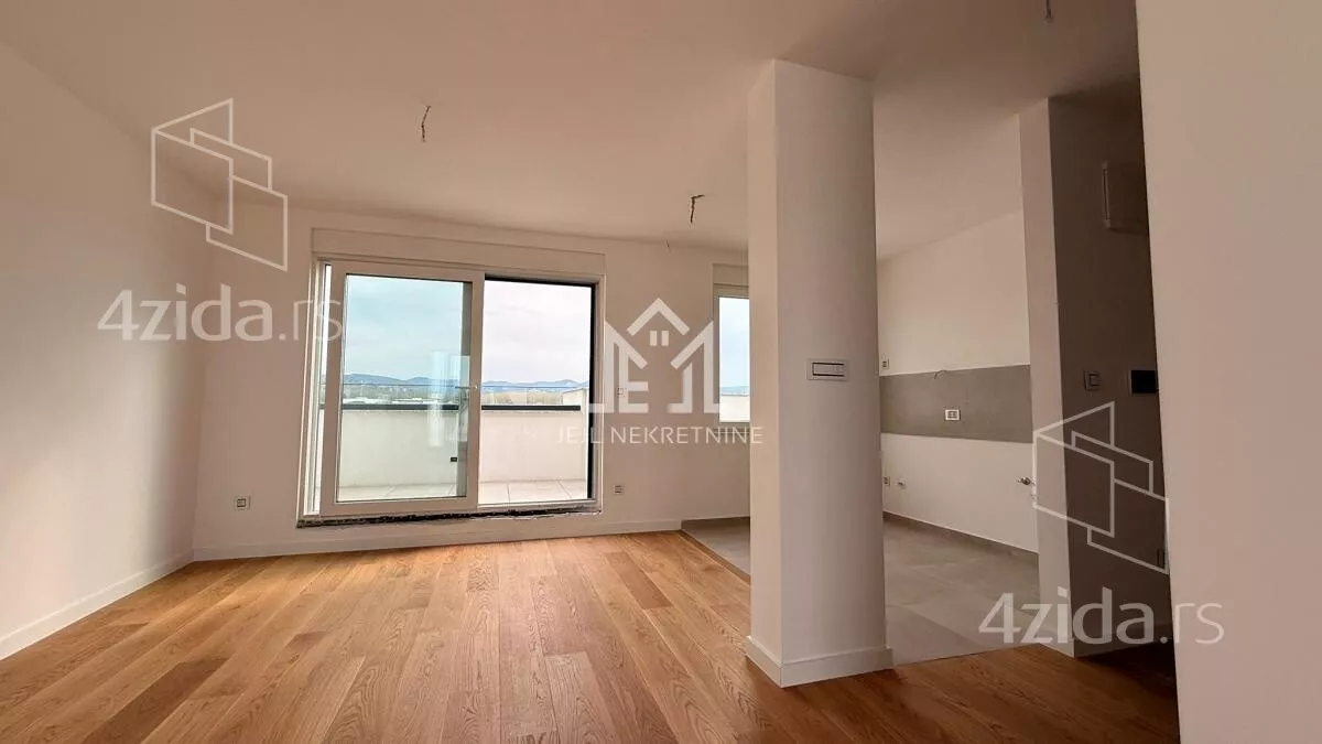 Petosoban stan | 4zida