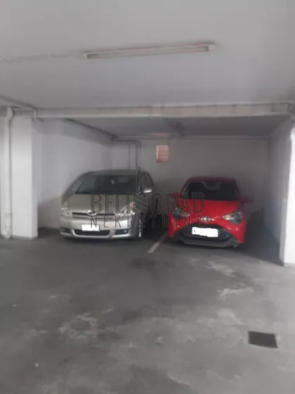 Vladimira Karića | 4zida.rs