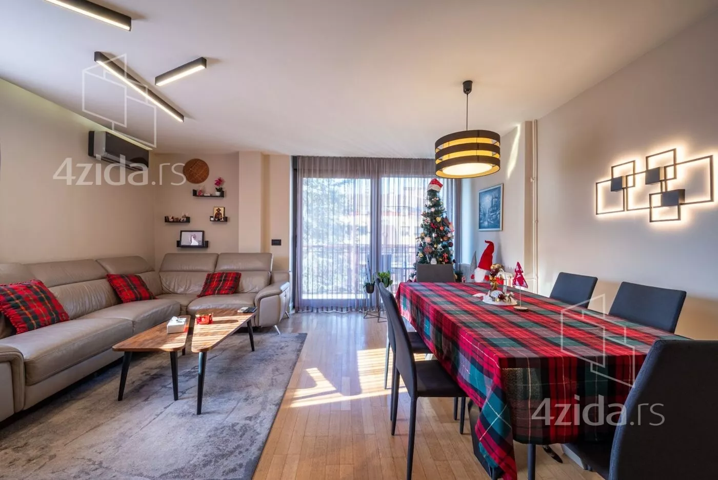 Trosoban stan | 4zida