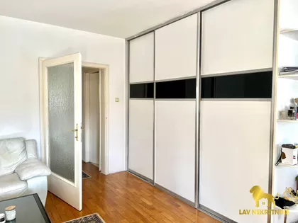 BRAĆE RIBNIKAR | 4zida.rs