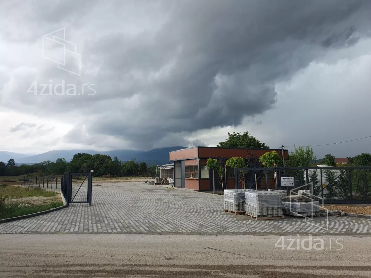 Građevinsko zemljište | 4zida