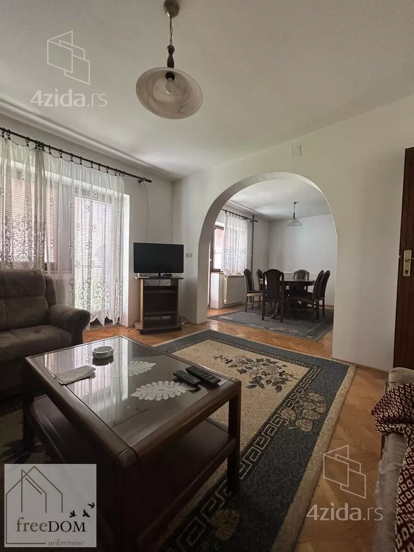 Kuća | 4zida