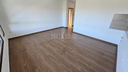 Belog narcisa | 4zida.rs