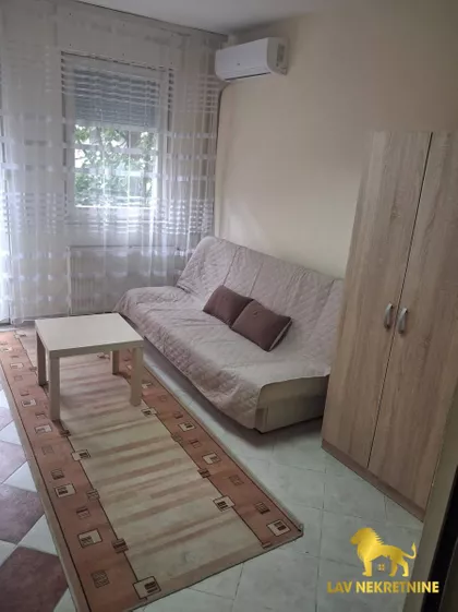 CANKAREVA | 4zida.rs