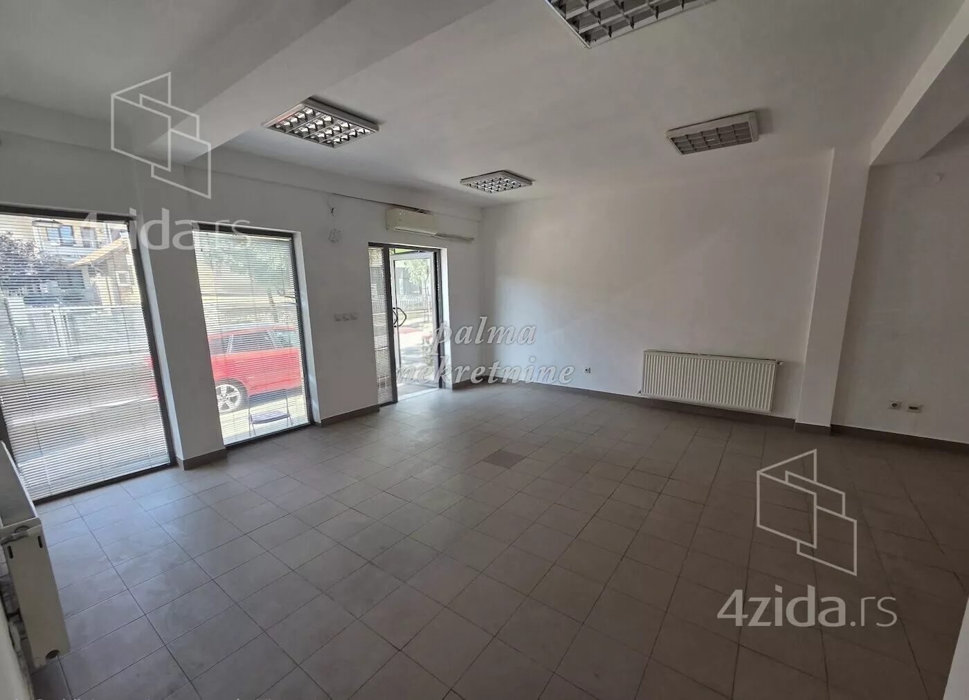 Poslovni prostor | 4zida
