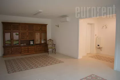 ZEMUN GORNJI GRAD | 4zida.rs