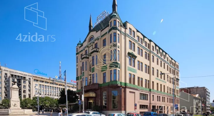 Četvoroiposoban stan | 4zida