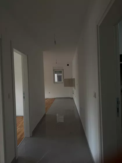 Vojvodjanska | 4zida.rs
