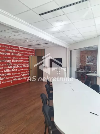 Knez Mihailova | 4zida.rs