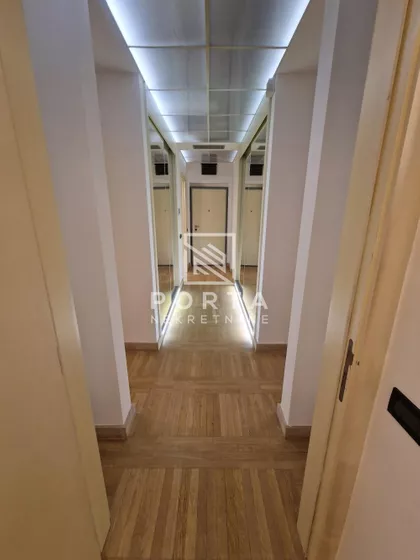 Velisava Vulovića | 4zida.rs