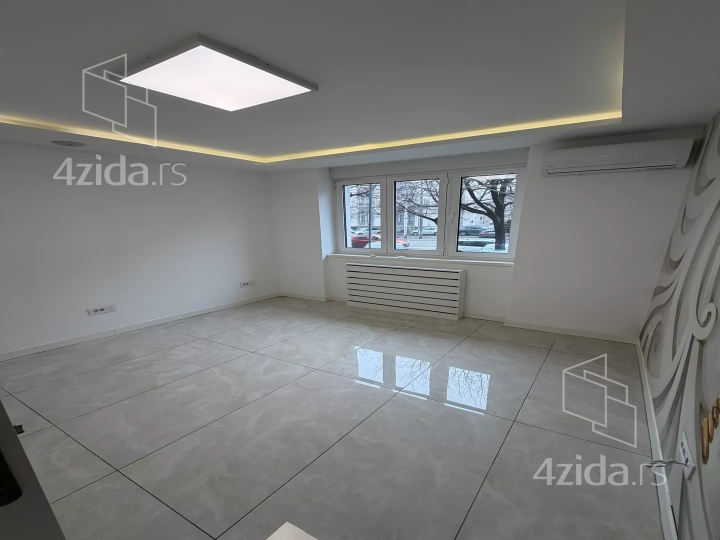 Poslovni prostor | 4zida