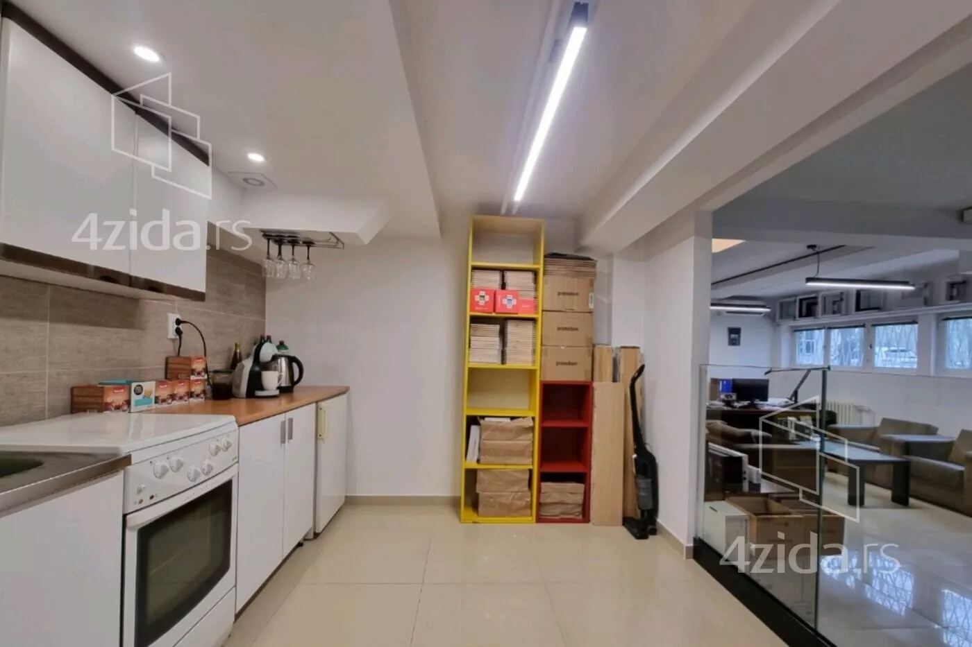 Poslovni prostor | 4zida