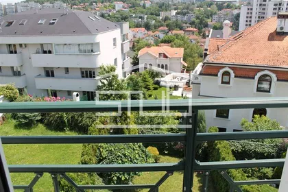Aleksandra Tirnanića Tirketa | 4zida.rs