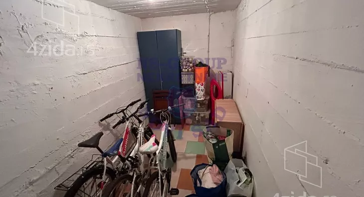 Troiposoban stan | 4zida