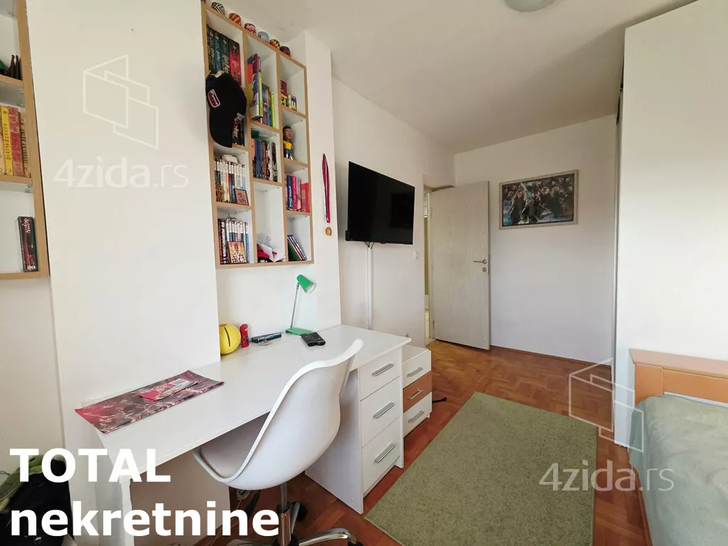 Troiposoban stan | 4zida