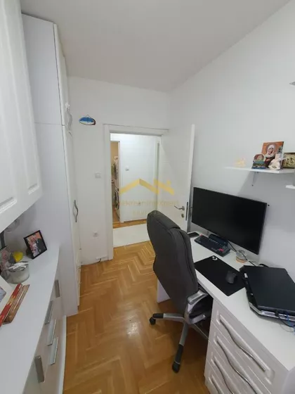 Železnička stanica | 4zida.rs