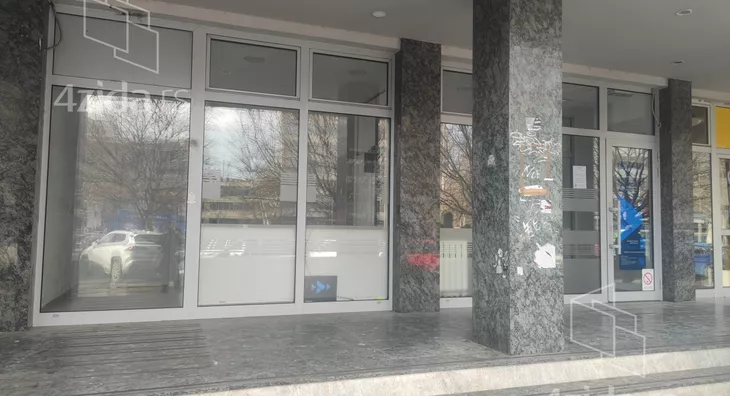 Poslovni prostor | 4zida