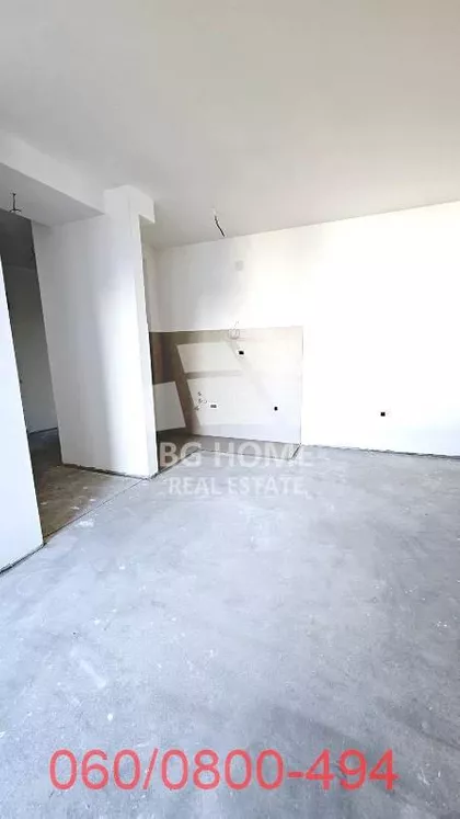 Ugrinovačka | 4zida.rs