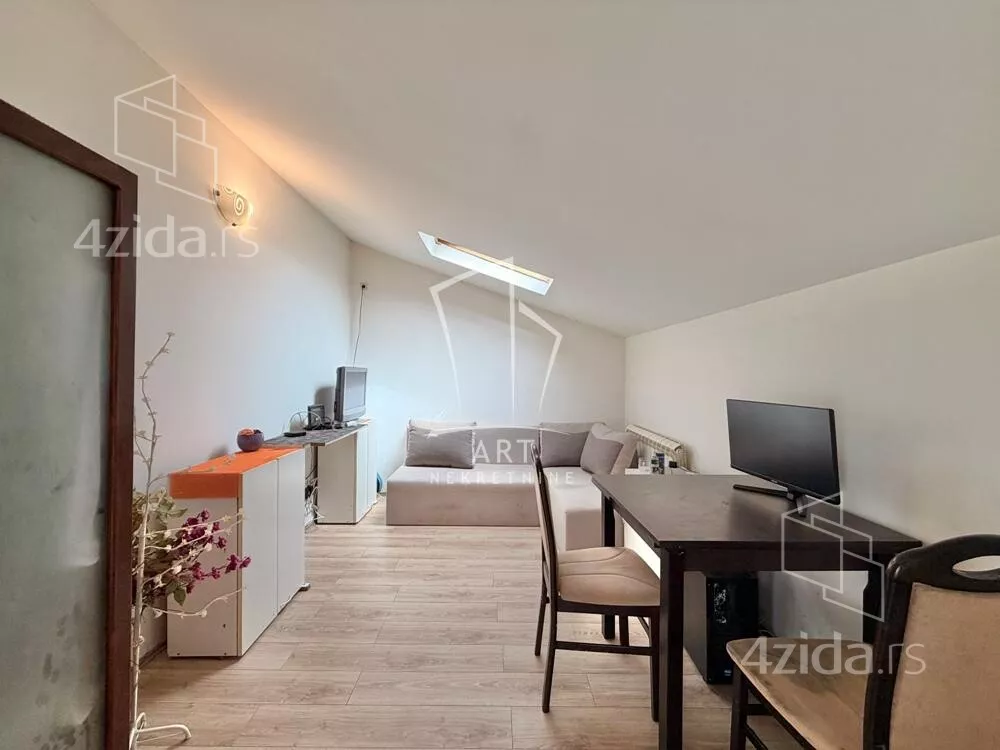 Garsonjera | 4zida
